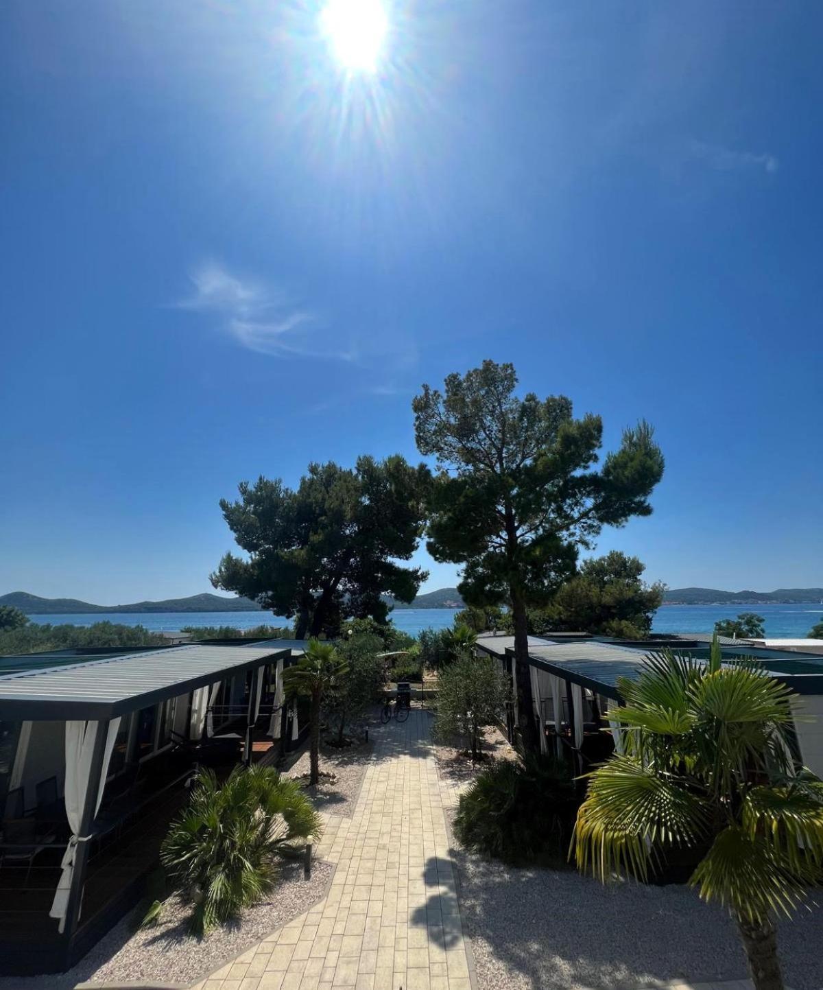 Dalmaris Camp - Prestige Mobile Homes Biograd Na Moru Exteriör bild