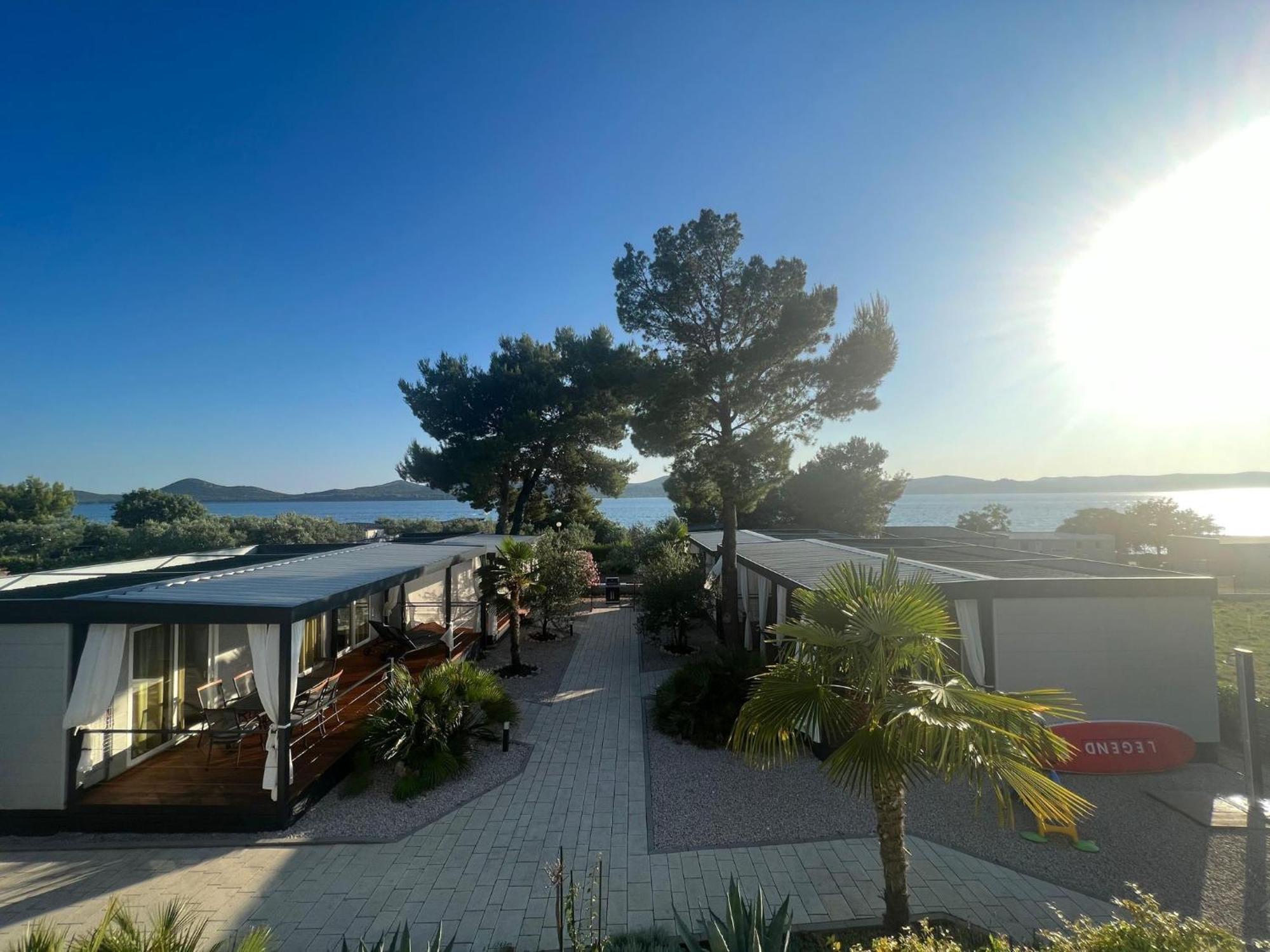 Dalmaris Camp - Prestige Mobile Homes Biograd Na Moru Exteriör bild